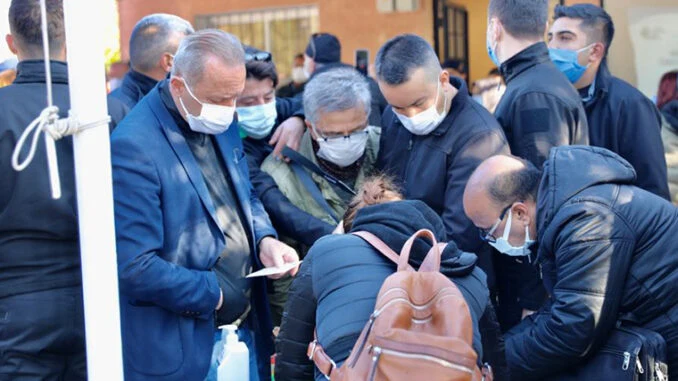 Balık Çiftlikleri Tartışması Büyüyor (1)