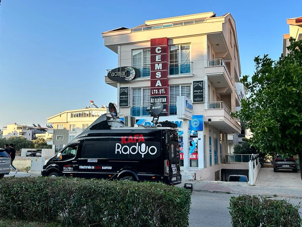 Nihat'la Sivrisinek Kafa Radyo Programcısı Didim'de