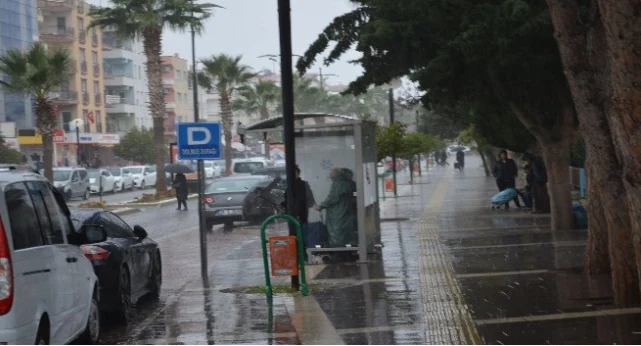 Yurt Geneli Yağışlar Didim'de Etkilendi