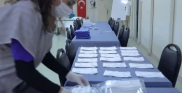 Didim Kuem Kadınları Maske Üretimine Başladı