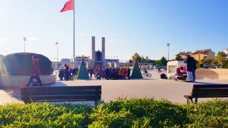 Didimde Noel Baba Kızak Kuyruğu
