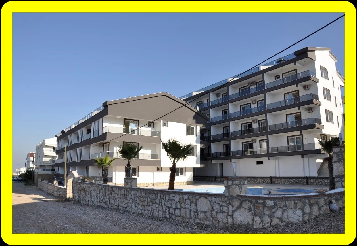 Didim'de Satılık Havuzlu (1)