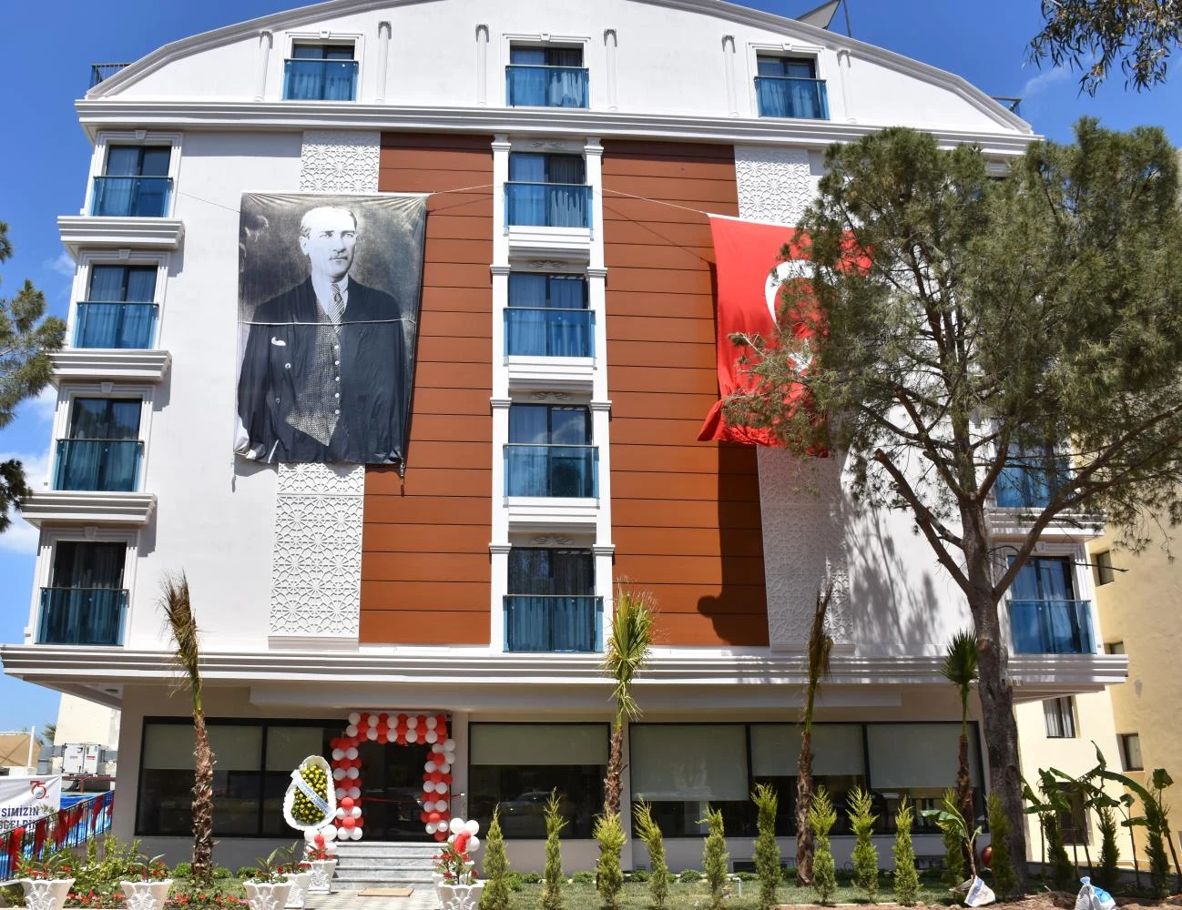 Didim İlksan Sosyal Tesisi Hizmete  Açıldı.