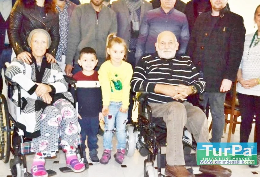 Çocuklardan ve İş Adamlarından Engellilere Sandalye