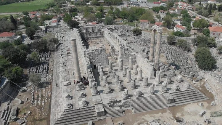 Apollon Tapınagi