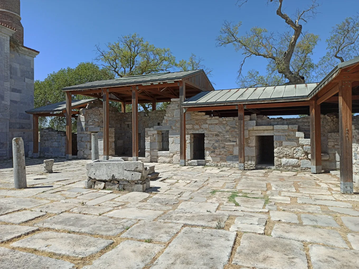 Milet İlyas Bey Külliyesi