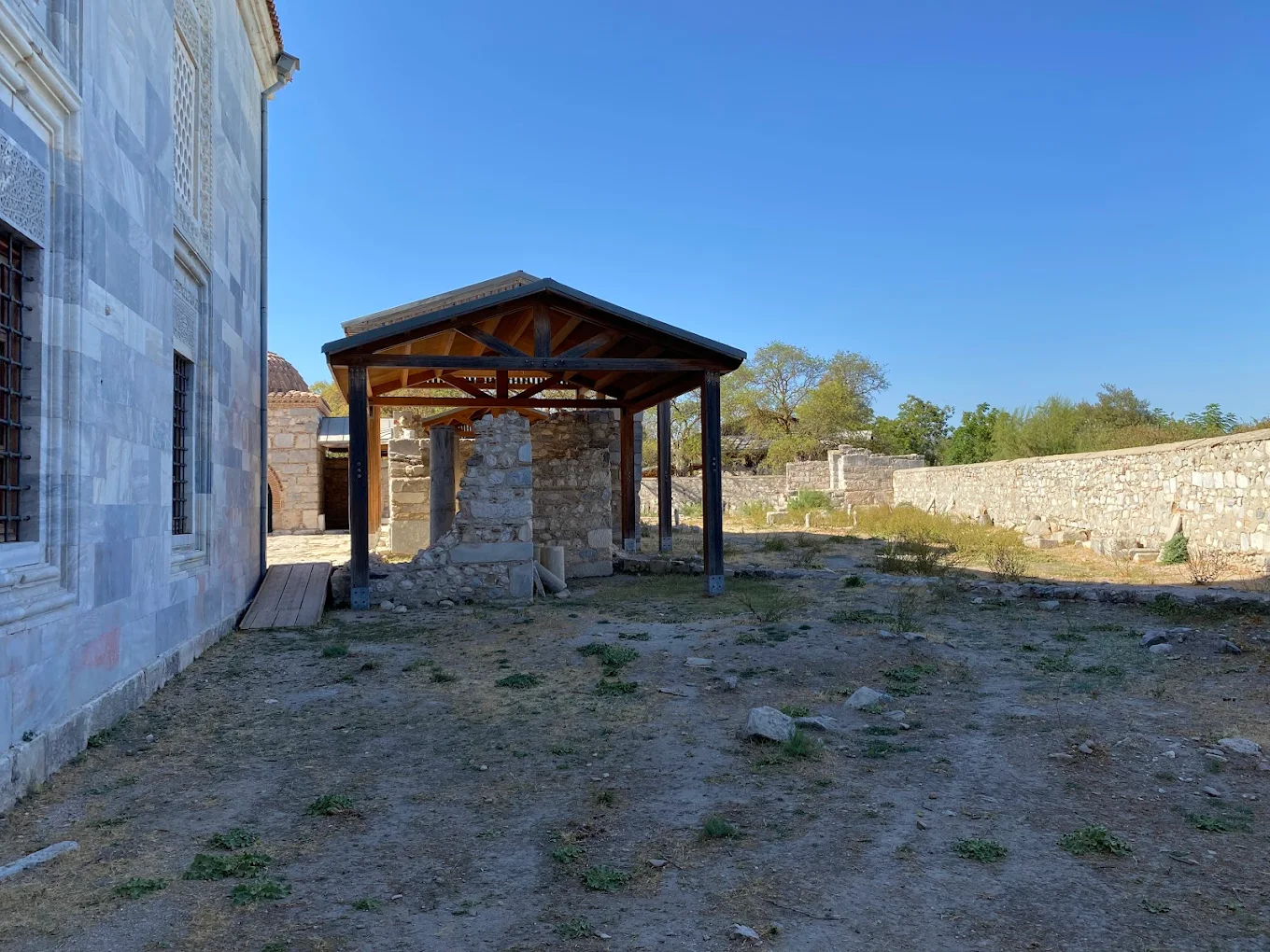 Milet İlyas Bey Külliyesi